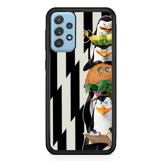 Madagascar Penguin Team Samsung Galaxy A72 Case Rubber Black (2D Case)