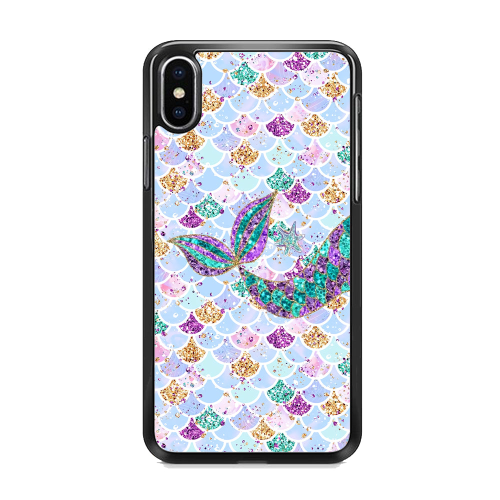 Mermaid Swaying in Light iPhone X Case
