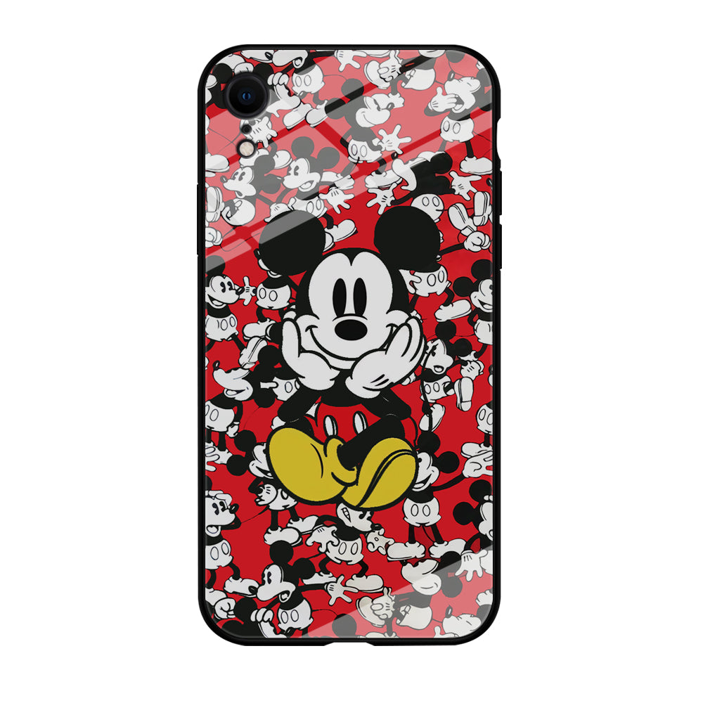 Mickey Leisure Time iPhone XR Case