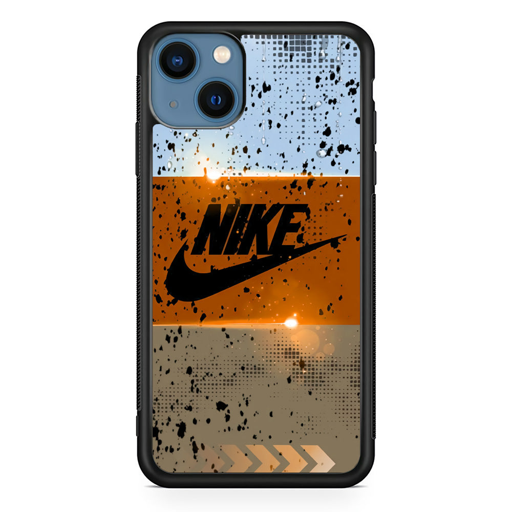 Nike Light Shiny iPhone 13 Case