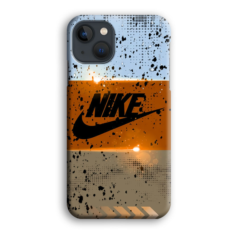 Nike Light Shiny iPhone 13 Case