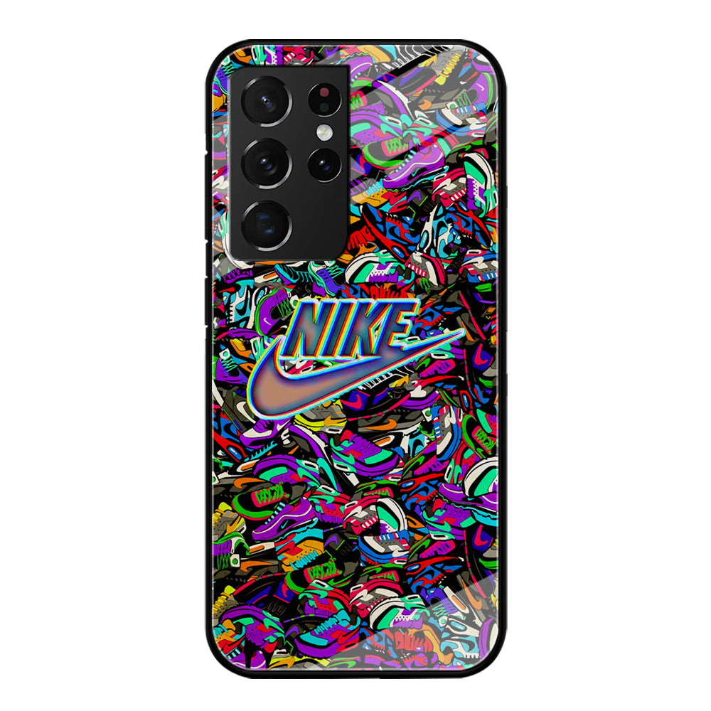 Nike Shiny Emblem in Doodle Art Samsung Galaxy S21 Ultra Case