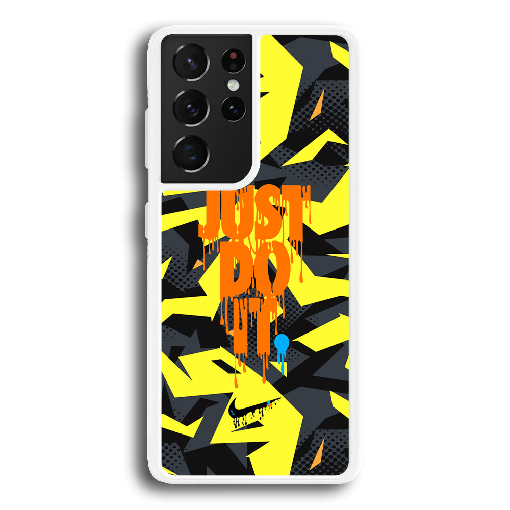 Nike Yellow Abstract Shapes Samsung Galaxy S21 Ultra Case