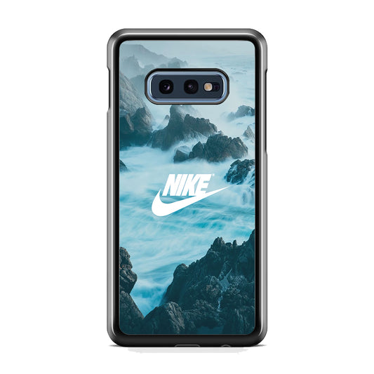 Nike Bluish Plateau Samsung Galaxy S10E Case