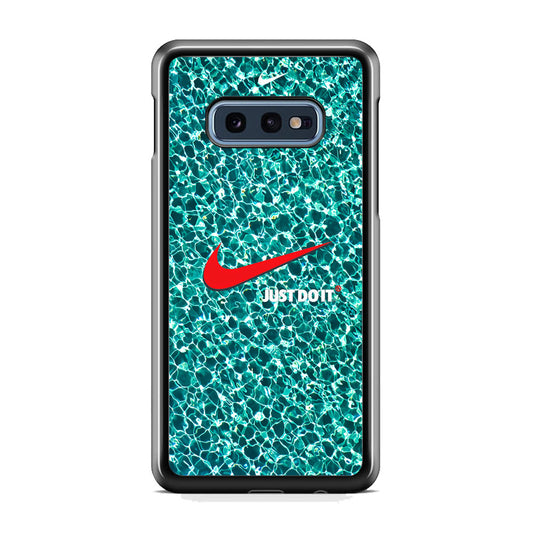 Nike Red Shiny Samsung Galaxy S10E Case