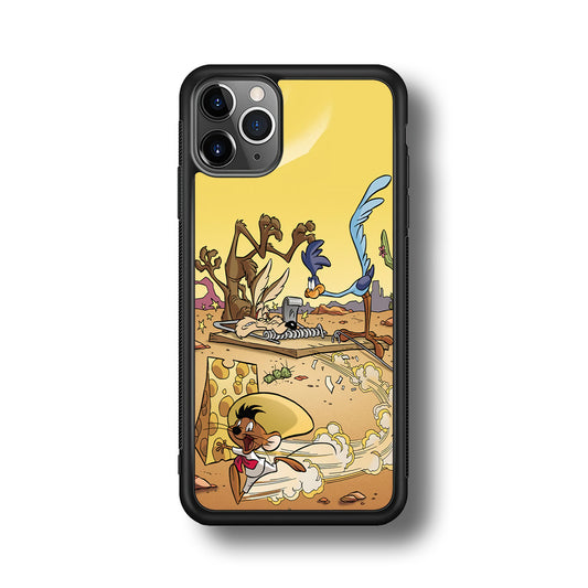 Road Runner Wile E Coyote Trapped iPhone 11 Pro Case