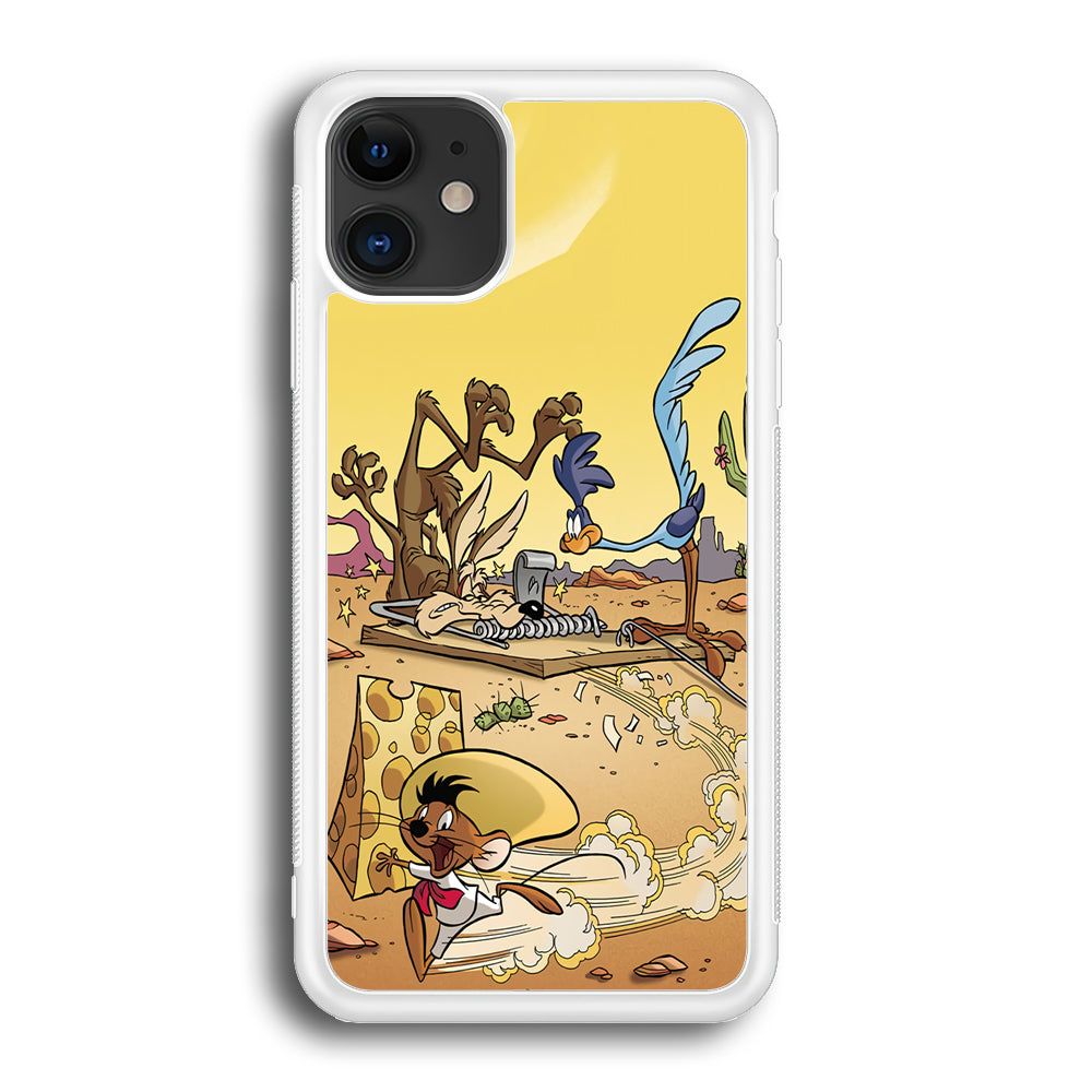 Road Runner Wile E Coyote Trapped iPhone 12 Case