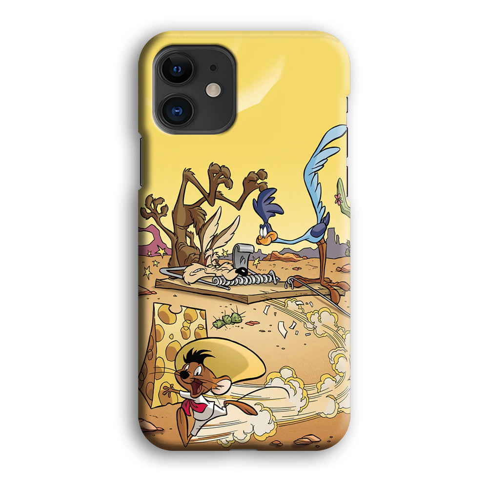 Road Runner Wile E Coyote Trapped iPhone 12 Case