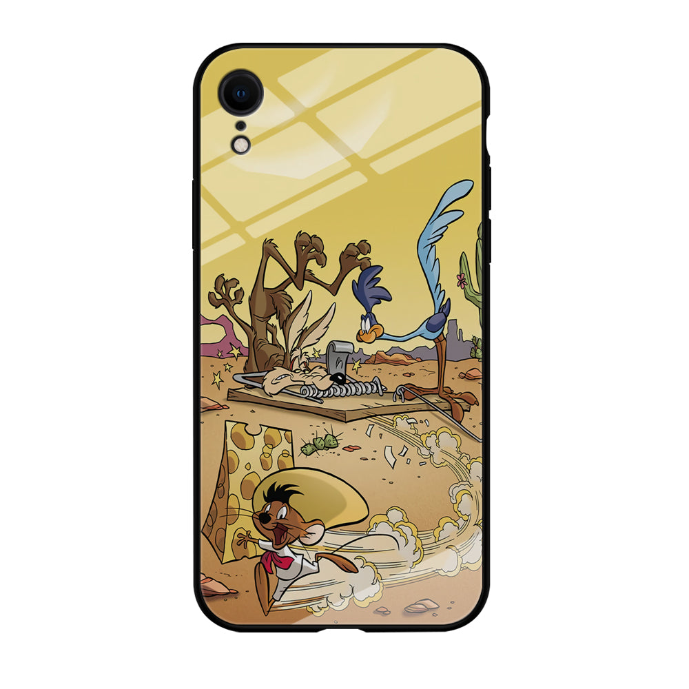 Road Runner Wile E Coyote Trapped iPhone XR Case