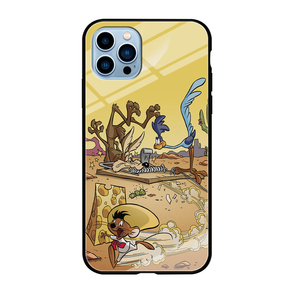 Road Runner Wile E Coyote Trapped iPhone 12 Pro Case