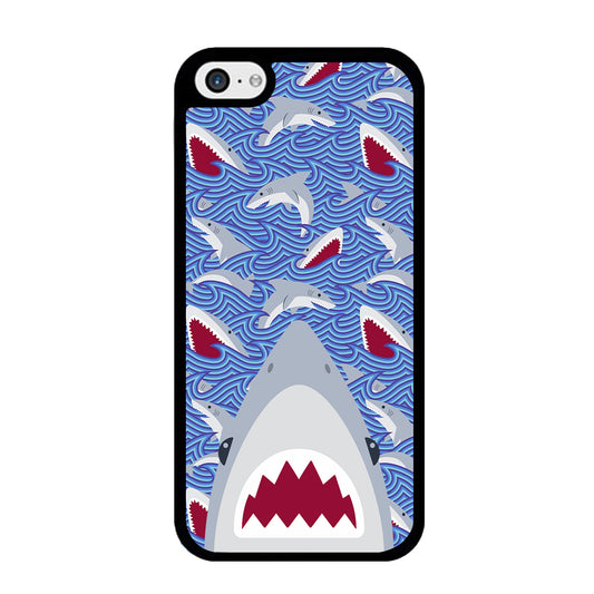 Shark in Sea Surface iPhone 5 | 5s Case - Carneyforia