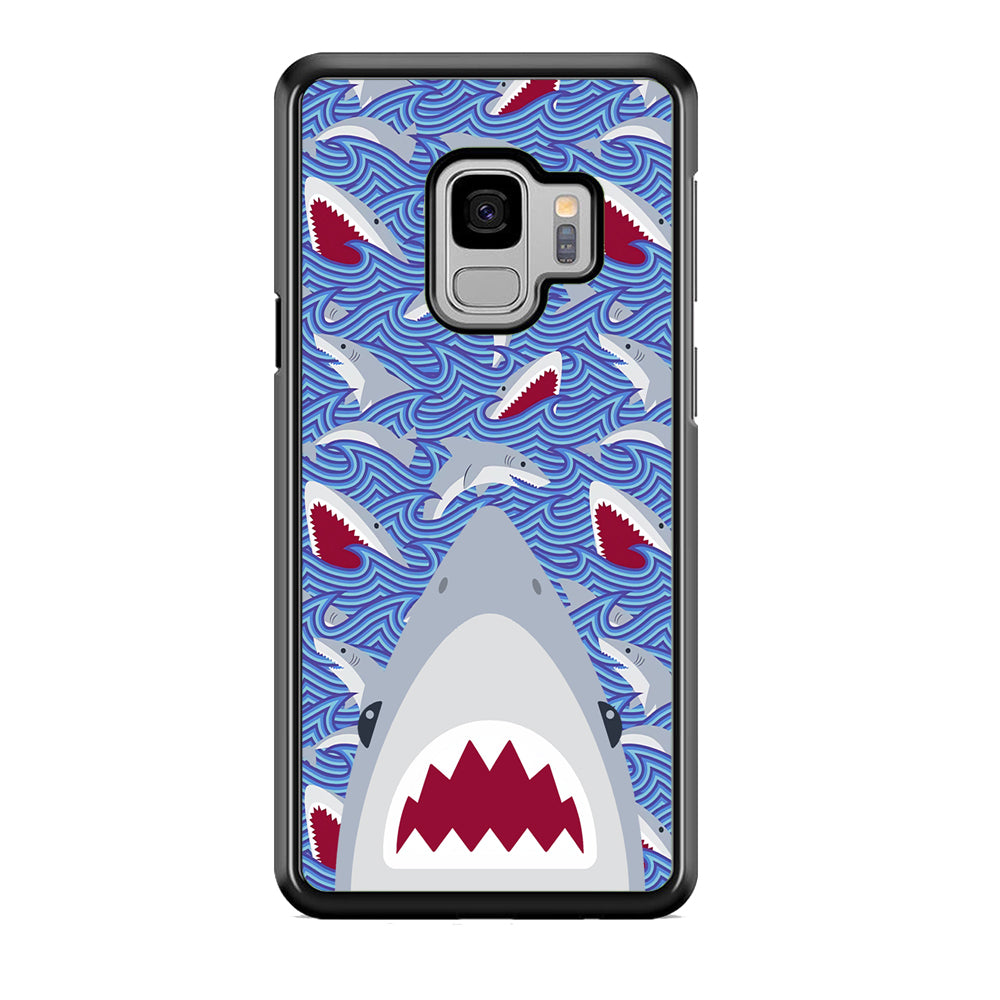 Shark in Sea Surface Samsung Galaxy S9 Case
