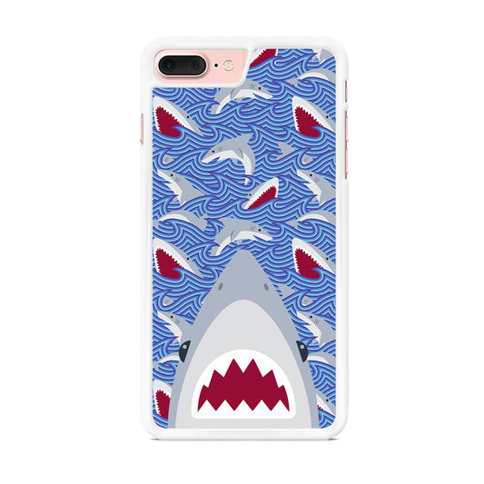 Shark in Sea Surface iPhone 7 Plus Case