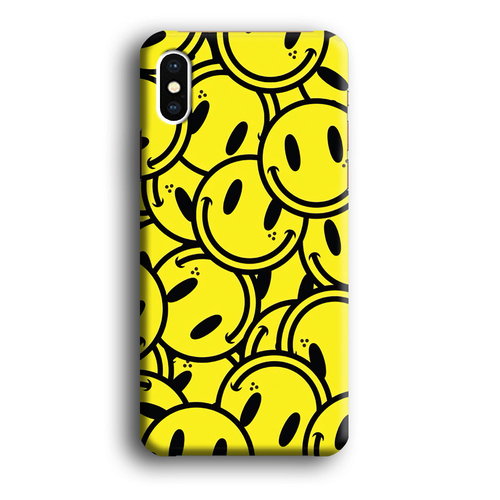 Smile Emoji Yellow iPhone X Case