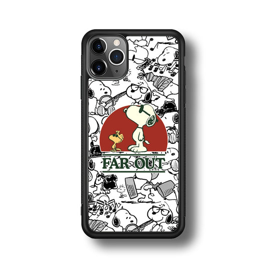 Snoopy Far Out Gaze iPhone 11 Pro Max Case