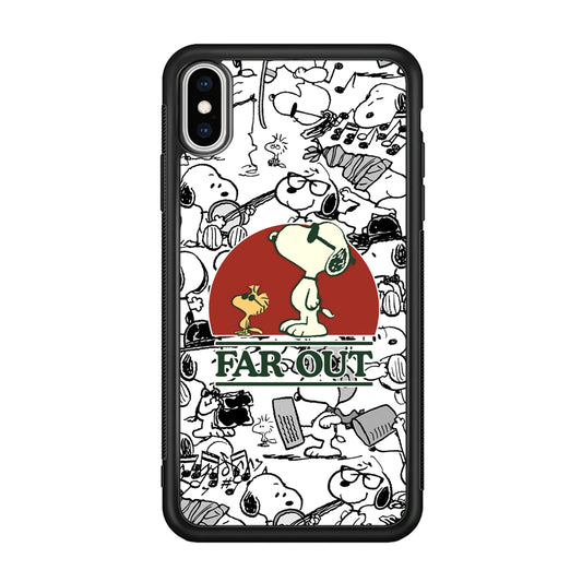 Snoopy Far Out Gaze iPhone XS Case