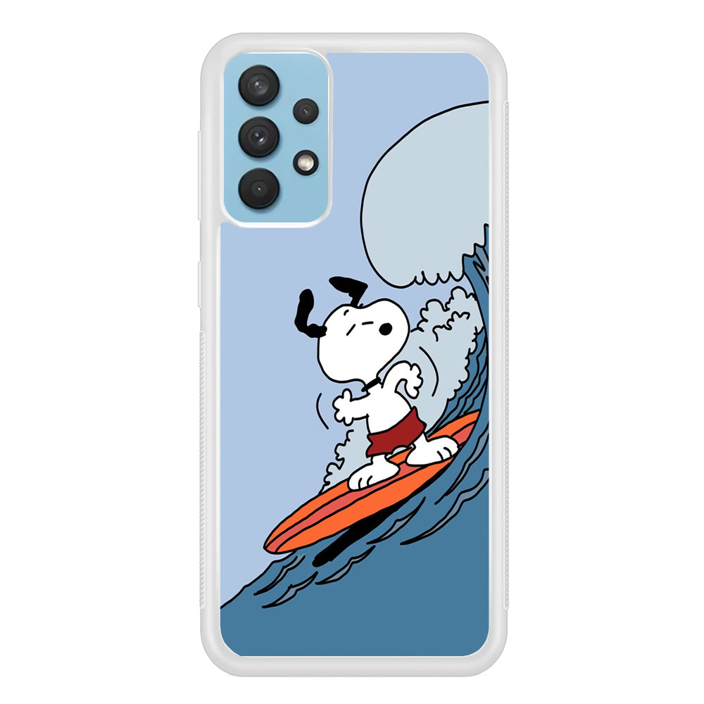 Snoopy Surfing Mode Samsung Galaxy A32 Case