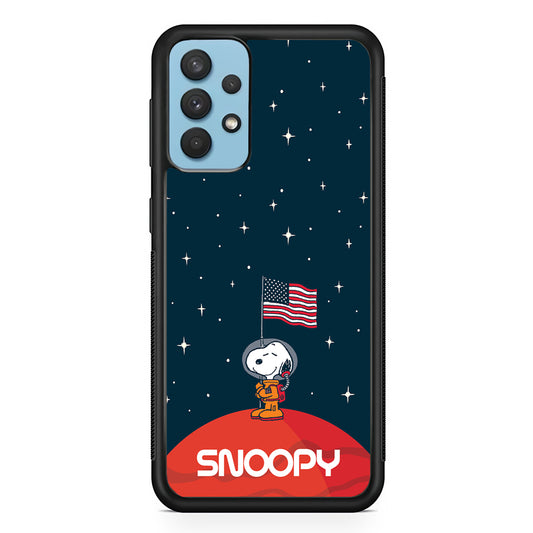 Snoopy Visiting The Moon Samsung Galaxy A32 Case