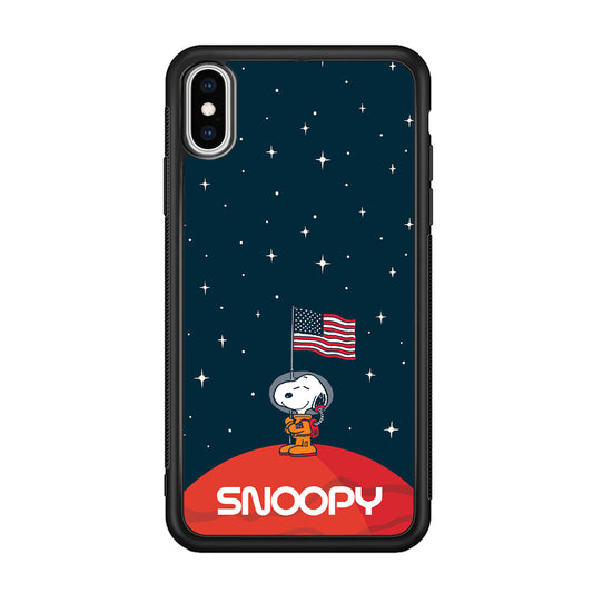 Snoopy Visiting The Moon iPhone XS Case