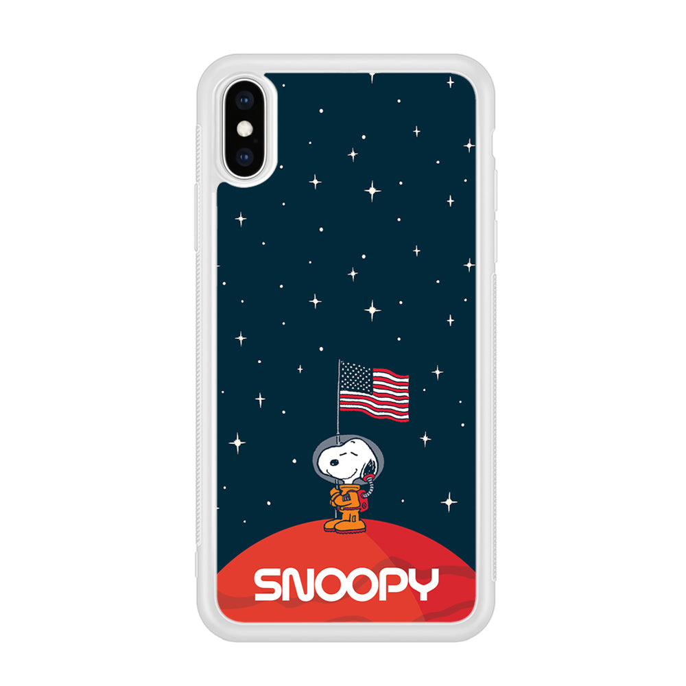 Snoopy Visiting The Moon iPhone XS Case