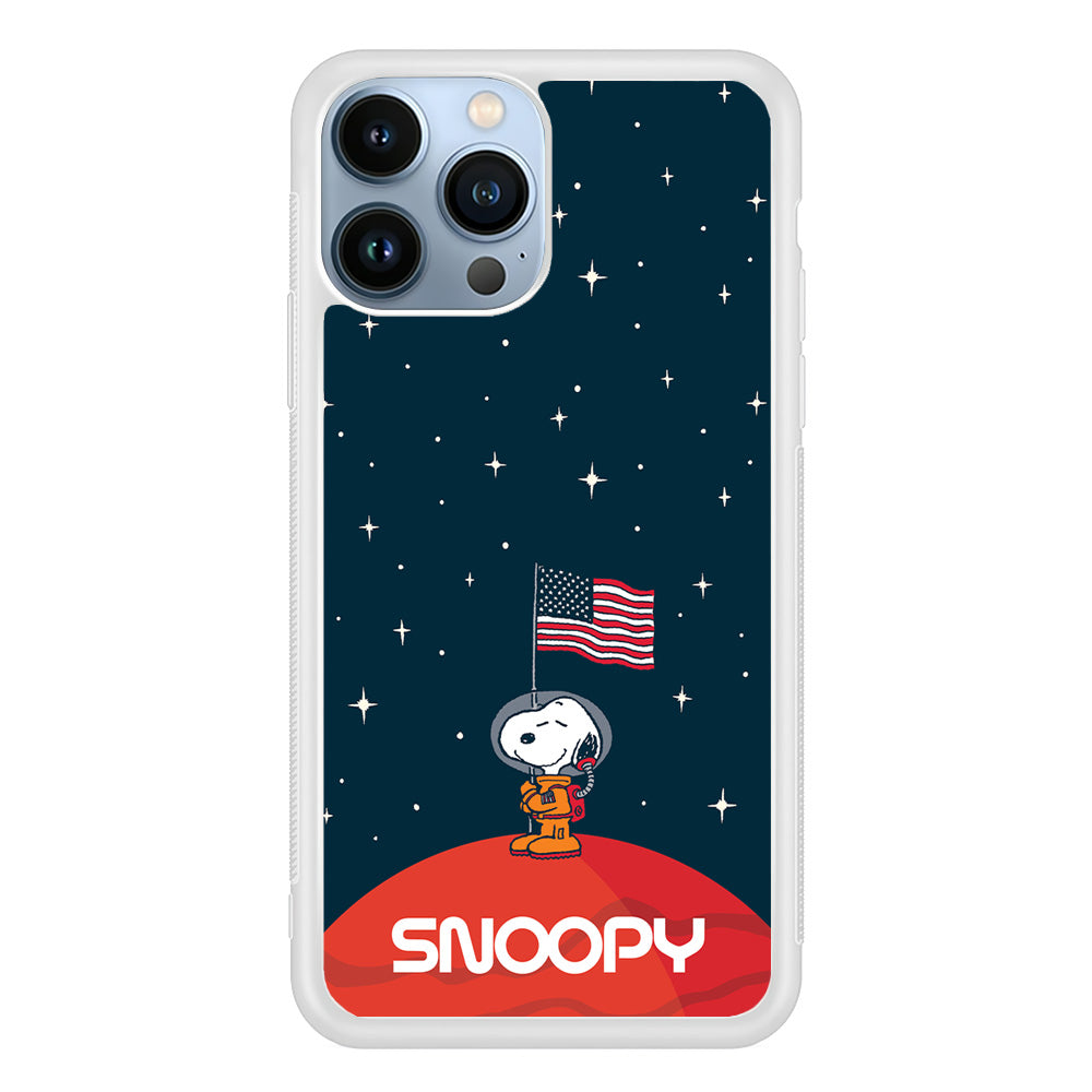 Snoopy Visiting The Moon iPhone 13 Pro Max Case