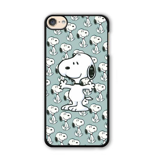 Snoopy Hug Coming iPod Touch 6 Case - Carneyforia