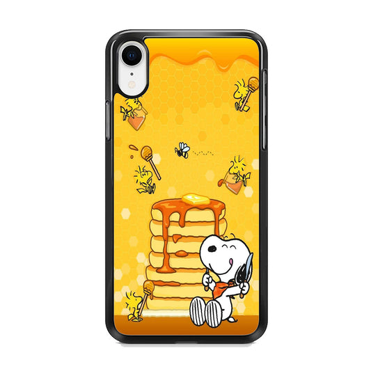 Snoopy Like Eat Pancake Hooney iPhone XR Case