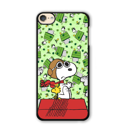 Snoopy Pilot Role iPod Touch 6 Case - Carneyforia