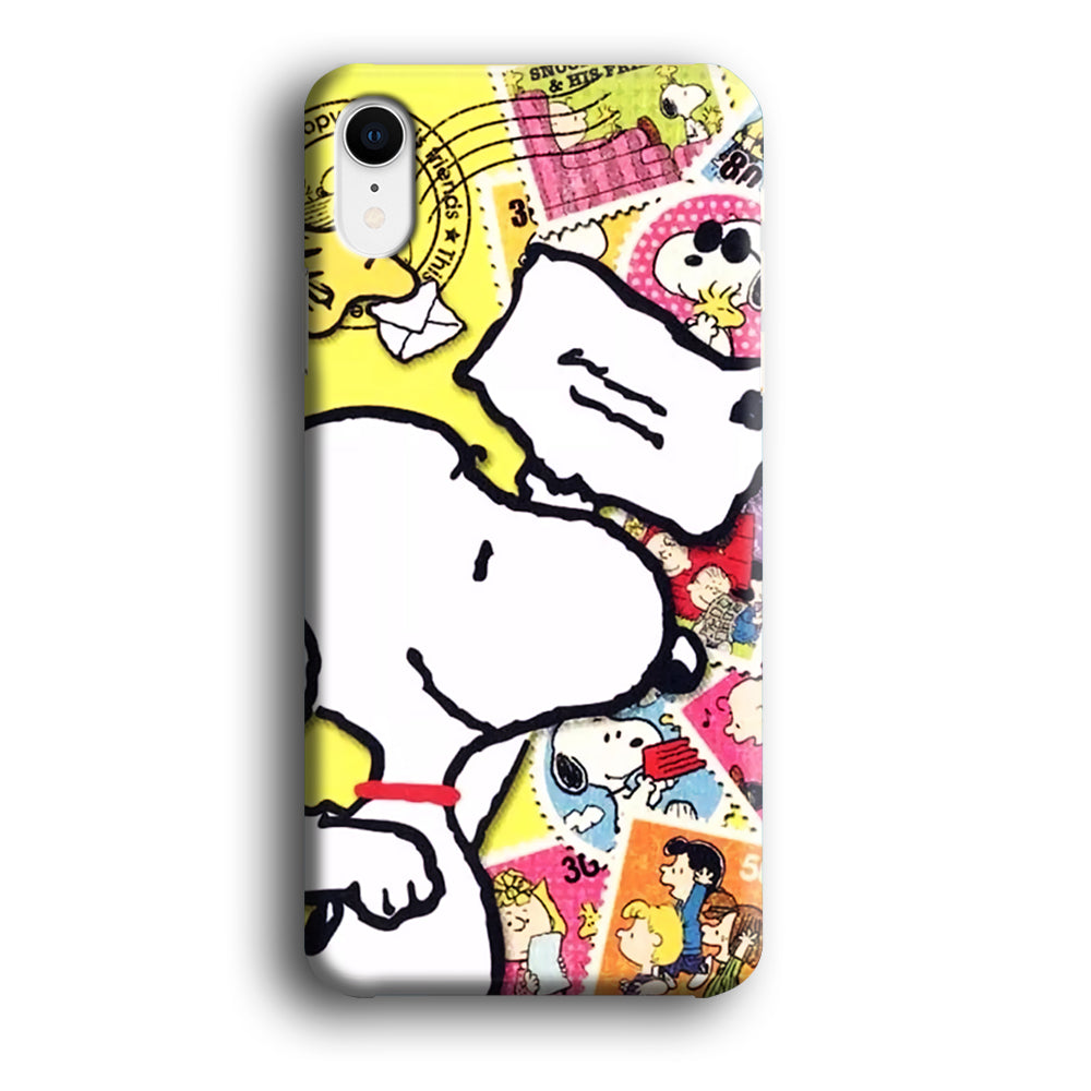 Snoopy Sending The Letter iPhone XR Case
