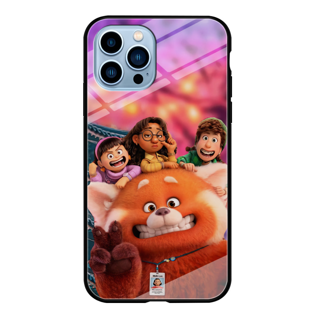 Turning Red Selfie iPhone 13 Pro Max Case