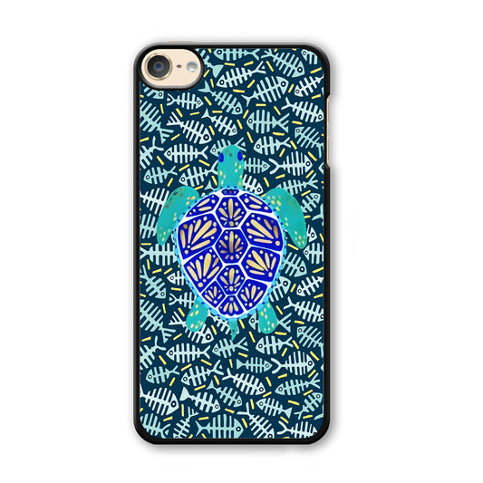 Turtles and Fish Bones iPod Touch 6 Case - Carneyforia