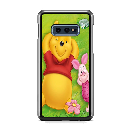 Winnie The Pooh In Park Samsung Galaxy S10E Case